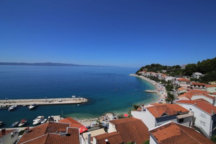 caklje-view-from-house-right-1