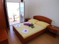 Villa-Skala-apartment-B1-22-interior-1